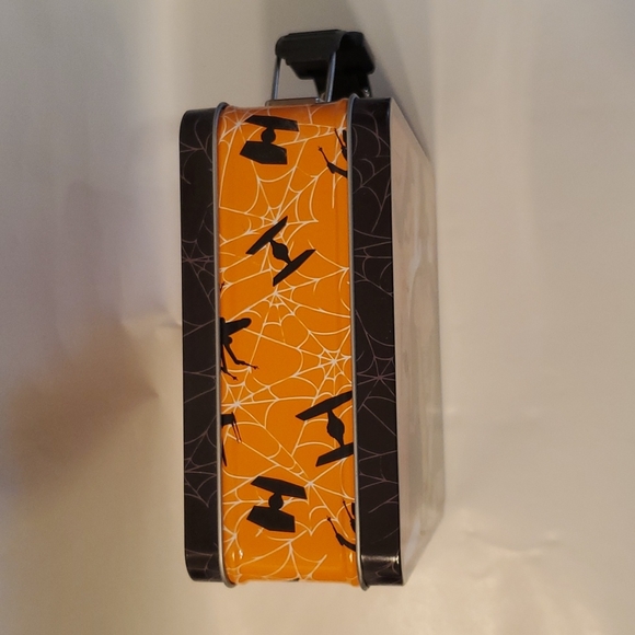 Star Wars Lucasfilm Halloween Tin Box (NWT) - Picture 6 of 7
